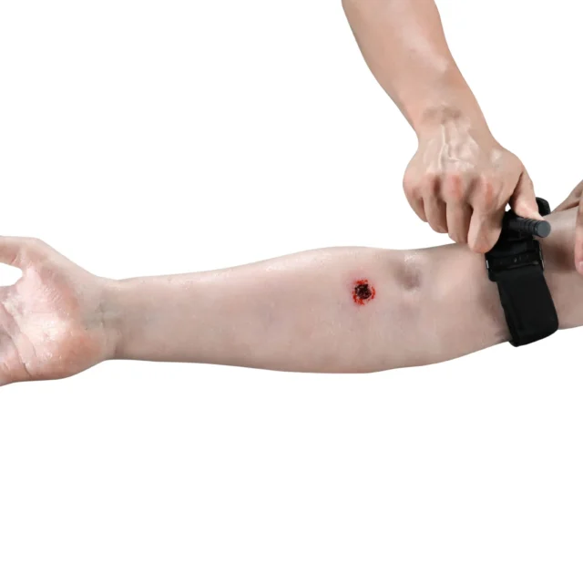 Trenażer do zakładania stazy taktycznej (ramię)